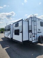 Thumbnail Photo 5 for New 2025 JAYCO Jay Flight