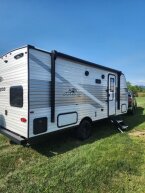 Thumbnail Photo 3 for New 2025 JAYCO Jay Flight