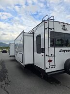 Thumbnail Photo 5 for New 2025 JAYCO Jay Flight