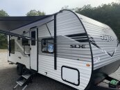 New 2025 JAYCO Jay Flight