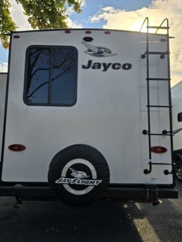 New 2025 JAYCO Jay Flight