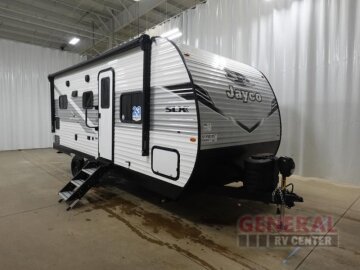 New 2025 JAYCO Jay Flight