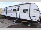 New 2025 JAYCO Jay Flight