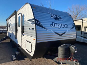 New 2025 JAYCO Jay Flight