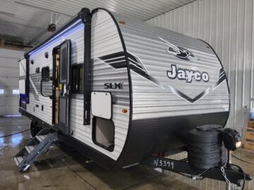 New 2025 JAYCO Jay Flight