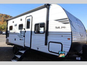 New 2025 JAYCO Jay Flight
