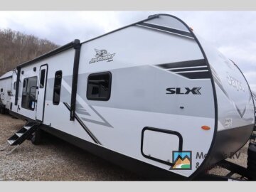 New 2025 JAYCO Jay Flight