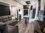 Thumbnail Photo 5 for 2025 JAYCO Jay Flight