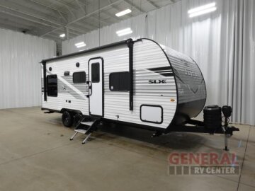 New 2025 JAYCO Jay Flight