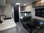 Thumbnail Photo 5 for 2025 JAYCO Jay Flight