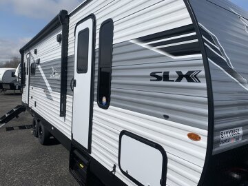 New 2025 JAYCO Jay Flight