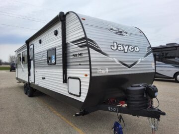 New 2025 JAYCO Jay Flight 334RTS