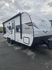 New 2025 JAYCO Jay Flight
