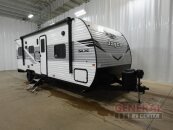 New 2025 JAYCO Jay Flight