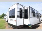 Thumbnail Photo 3 for New 2025 JAYCO Jay Flight