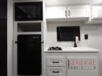 Thumbnail Photo 6 for New 2025 JAYCO Jay Flight