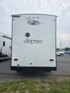 Thumbnail Photo 4 for New 2025 JAYCO Jay Flight