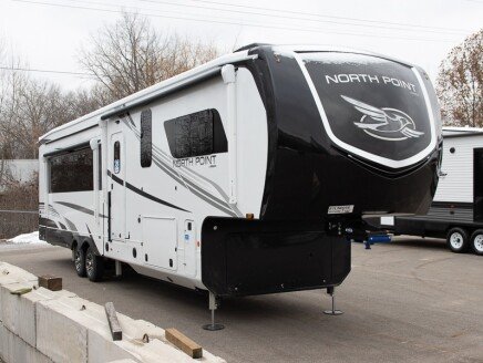 Photo 1 for 2025 JAYCO North Point