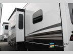 Thumbnail Photo 3 for New 2025 JAYCO Pinnacle