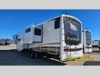 Thumbnail Photo 4 for New 2025 JAYCO Pinnacle