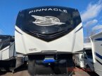 Thumbnail Photo 3 for New 2025 JAYCO Pinnacle