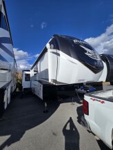 New 2025 JAYCO Pinnacle