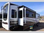 Thumbnail Photo 5 for New 2025 JAYCO Pinnacle