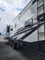 Thumbnail Photo 6 for New 2025 JAYCO Seismic