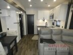 Thumbnail Photo 2 for New 2025 JAYCO Seismic