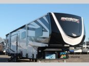 New 2025 JAYCO Seismic
