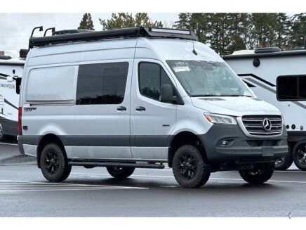 Photo 1 for New 2025 JAYCO Terrain 19Y