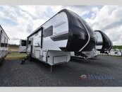 New 2025 KZ Durango D326RLT