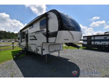 New 2025 KZ Durango D240RKD