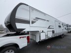 Thumbnail Photo 3 for New 2025 KZ Durango
