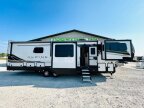 Thumbnail Photo 3 for New 2025 Keystone Alpine 3700FL
