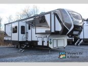 New 2025 Keystone Alpine
