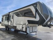 New 2025 Keystone Alpine