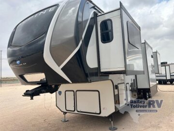2025 Keystone Alpine 3712KB