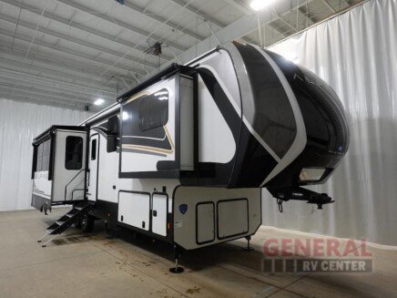 Photo 1 for New 2025 Keystone Alpine