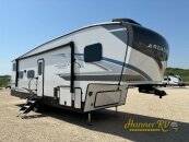 New 2025 Keystone Arcadia