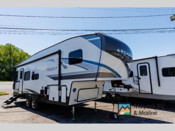 New 2025 Keystone Arcadia