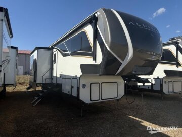 New 2025 Keystone Avalanche