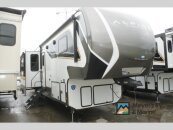 New 2025 Keystone Avalanche 390DS