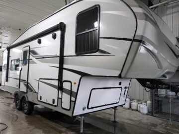 New 2025 Keystone Cougar 23MLE