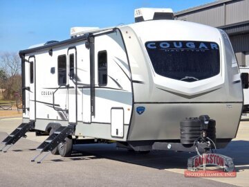 New 2025 Keystone Cougar