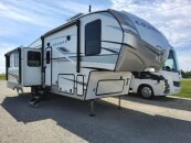 New 2025 Keystone Cougar