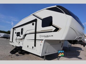 New 2025 Keystone Cougar