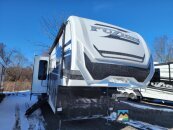 New 2025 Keystone Fuzion