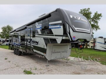 New 2025 Keystone Fuzion