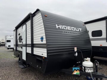 New 2025 Keystone Hideout